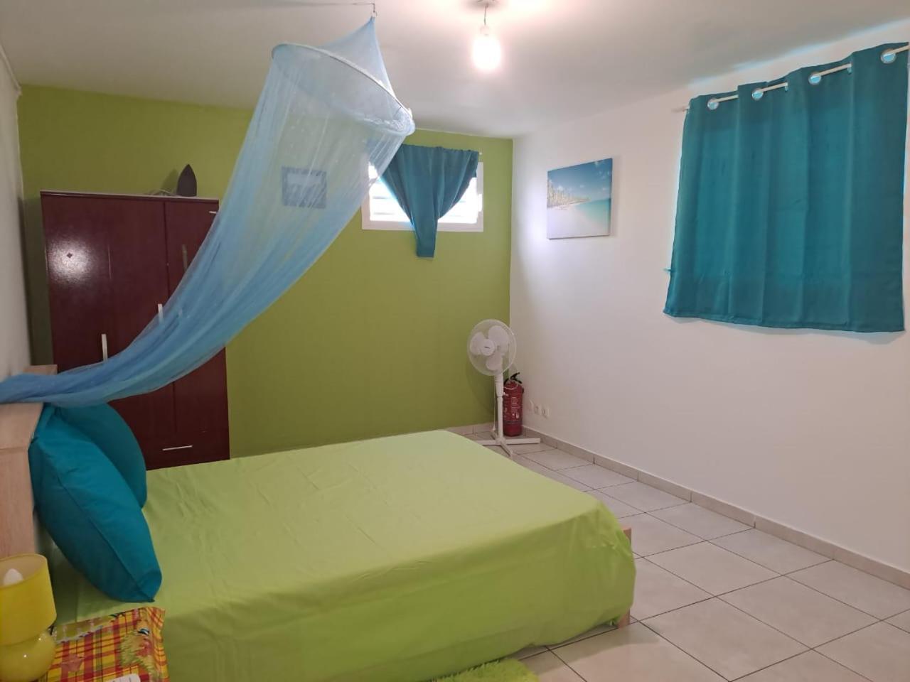 Villa La Casa Binecha Avec Jacuzzi Baillif Exterior foto